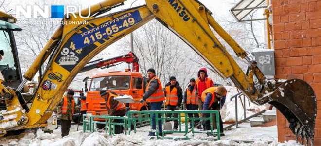 Кто отвечает за уборку снега во дворе