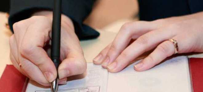 Кто может прописать человека в квартире без собственника