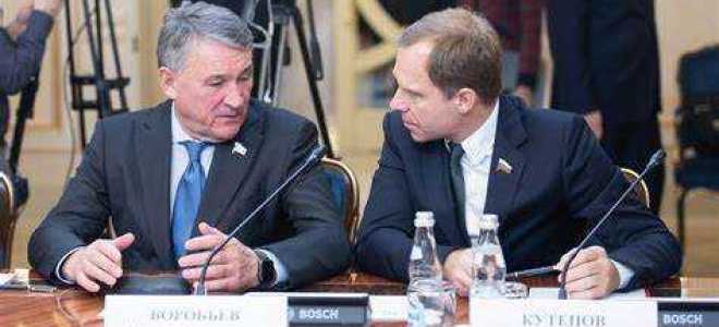 Кто работает в совете федерации