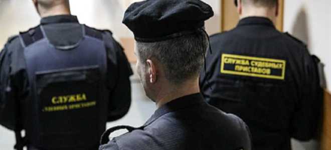 В чем заключается работа судебного пристава