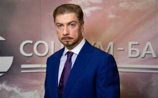 На основании чего действует председатель правления банка