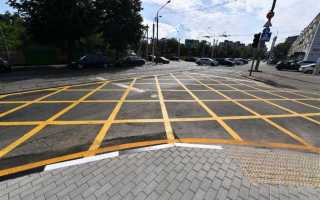 Сколько можно стоять на вафельной разметке