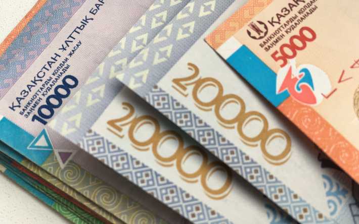 Как базовая ставка влияет на ставки по кредитам и вкладам