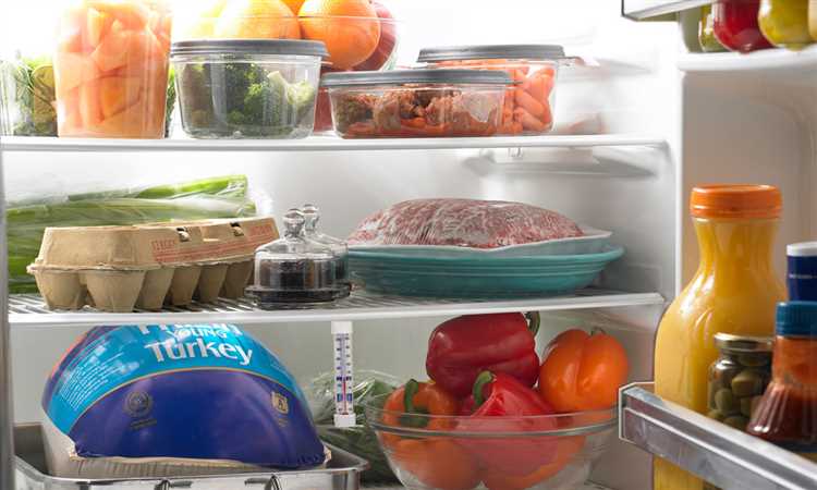 Можно ли продавать товары с истекающим сроком хранения: правовые аспекты