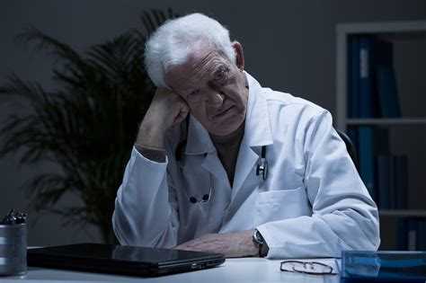 Условия назначения пенсии по возрасту