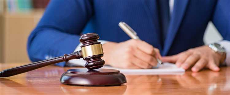 Чем занимаются юристы в компаниях