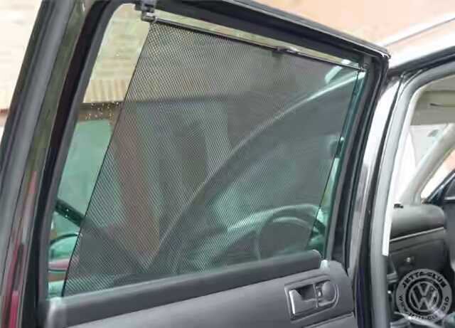 Разрешены ли сетки на лобовом и боковых передних стеклах по ПДД