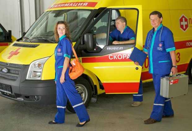 Ведение медицинской документации и заполнение карт вызова