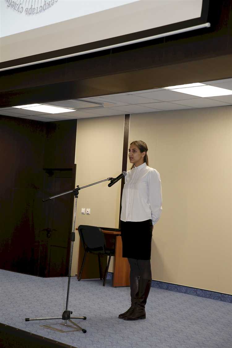 Что делает секретарь судебного заседания Что делает секретарь судебного заседания