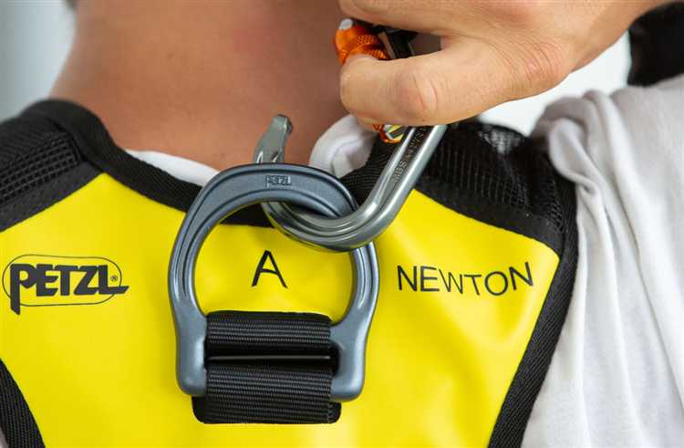 Влияние конструкции и длины привязи на надежность страховочной системы