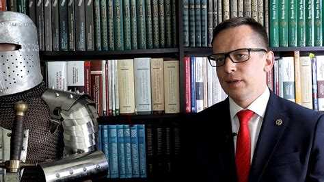 Что нужно для того чтобы стать следователем Что нужно для того чтобы стать следователем