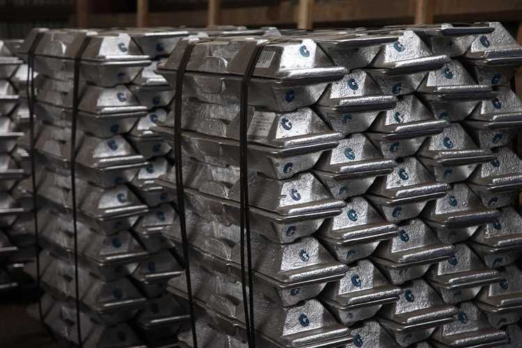 Чем платина отличается от золота и серебра по физическим свойствам