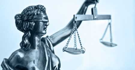 Что означает два скрипа в суде Что означает два скрипа в суде