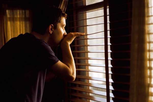 Запрещенные действия и поведение для лиц под домашним арестом