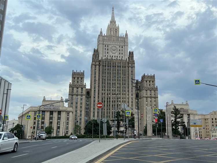 Парковочные места и правила для посетителей МИД