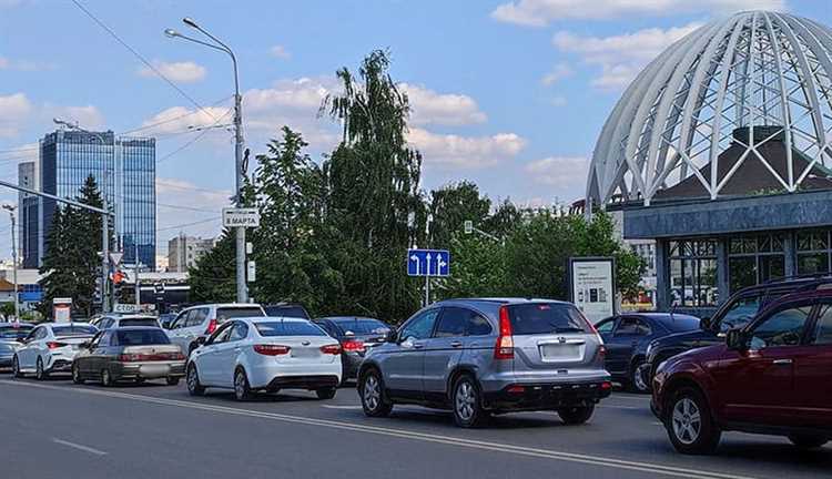 Где по правилам дорожного движения запрещён разворот
