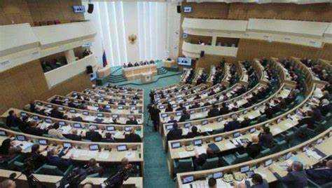 Как взаимодействуют Федеральное собрание и исполнительная власть