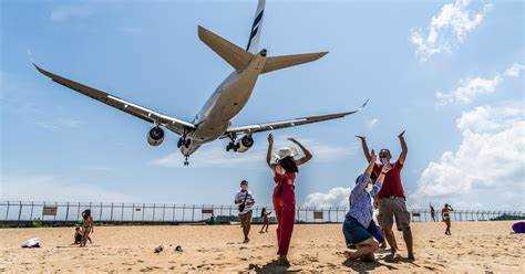 Какие учреждения работают и не работают в майские праздники