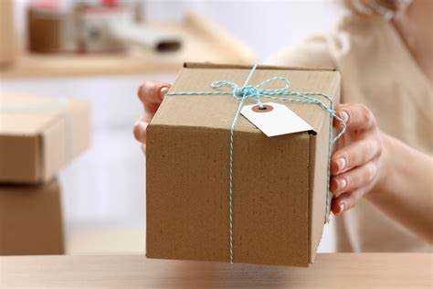 Кто оплачивает доставку при возврате товара