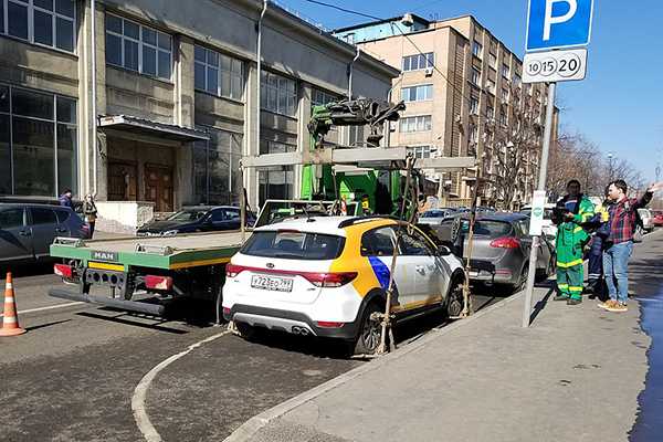 Как узнать, куда эвакуировали каршеринговый автомобиль