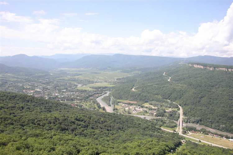 Что означает принадлежность земель СНТ к категории земель сельскохозяйственного назначения