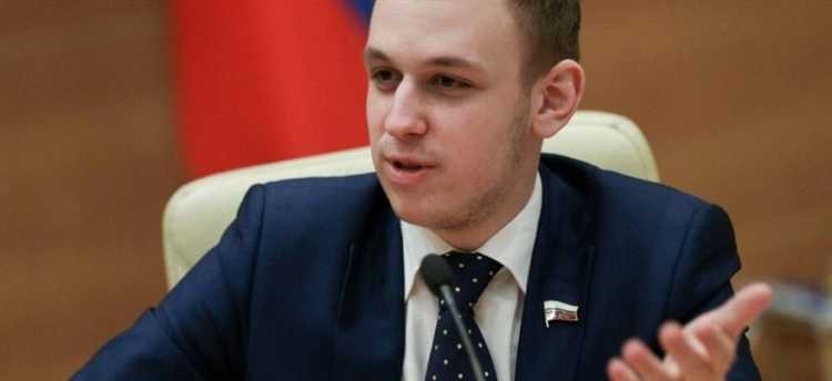 Как возраст влияет на круг обязанностей помощника депутата