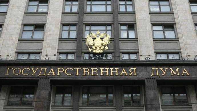 Нужен ли трудовой договор и какие возрастные ограничения к нему применяются