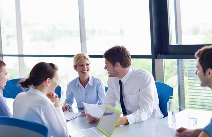 Можно ли быть одновременно учредителем и не быть собственником