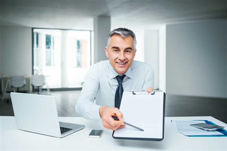 Какие договоры заключают брокеры и агенты со страхователями