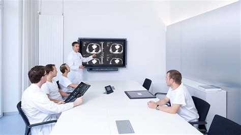 Какие специалисты доступны для дистанционного приёма