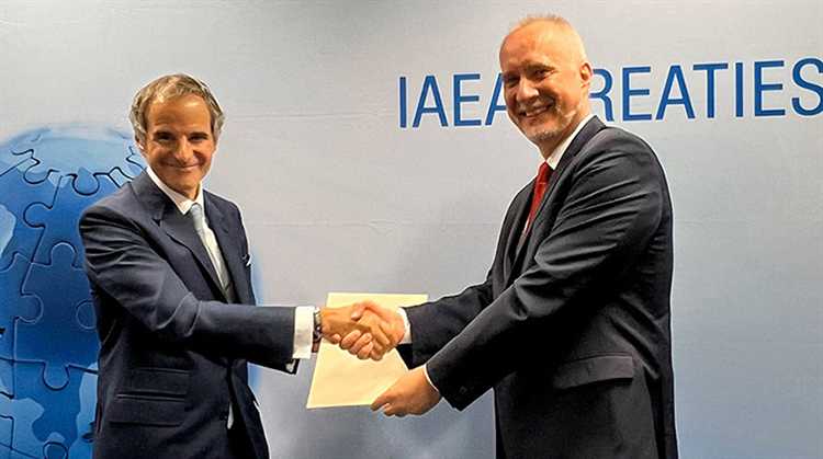 Где найти официальные источники данных по территориальным поправкам