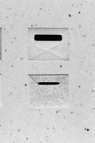 Проблемы и вызовы в применении утилитарных цифровых прав