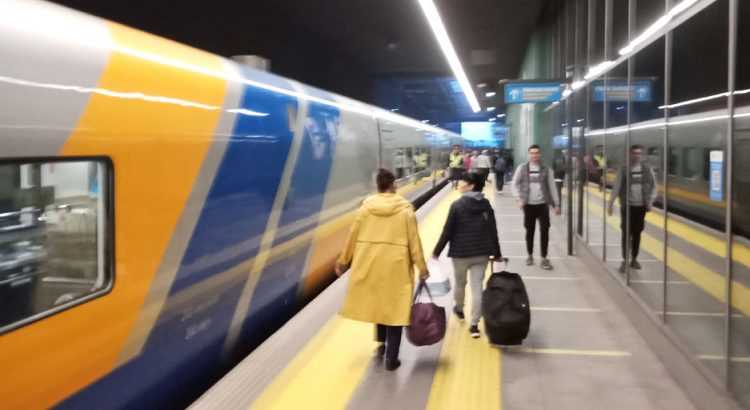 Сколько закладывать времени для посадки на скоростной поезд