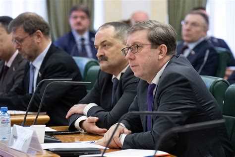 Процедура первого чтения законопроекта в Совете Федерации