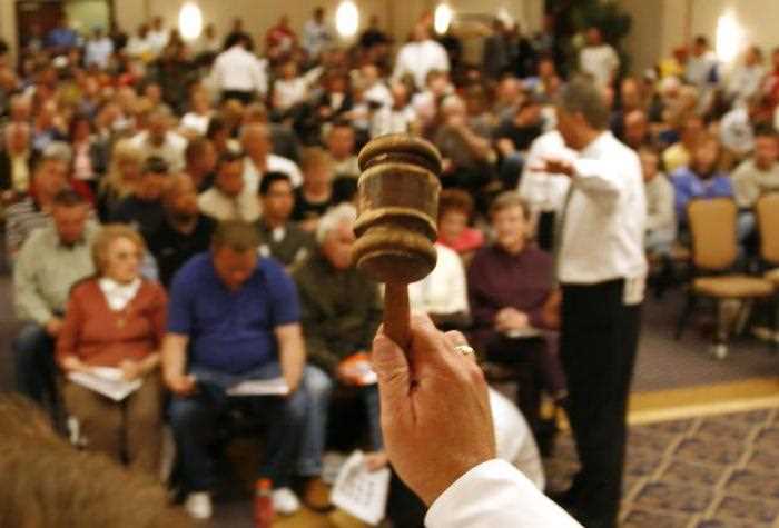 Залоговый аукцион в 90 е что это Залоговый аукцион в 90 е что это