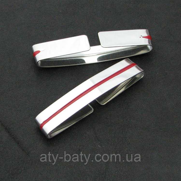 Как знаки различия указывают на должность и иерархию