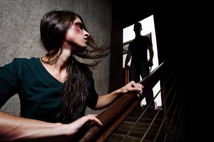 Чем побои отличаются от истязания: юридические критерии и практика