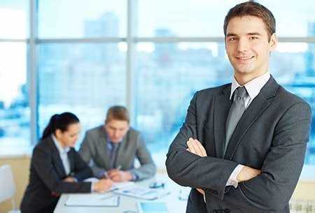 Критерии отбора и квалификация административных менеджеров