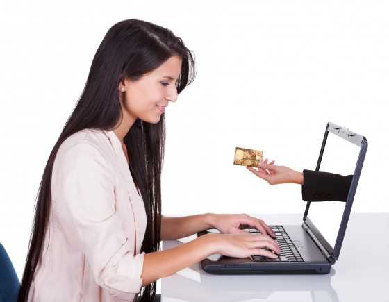 Удаляется ли информация о просрочках и банкротстве со временем