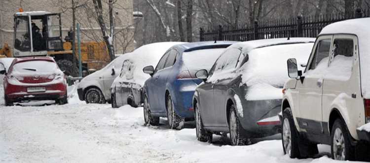 Как избежать штрафа за парковку на газоне