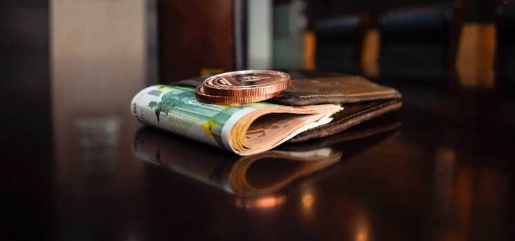 Электронное требование об уплате: сроки, форма, способы доставки