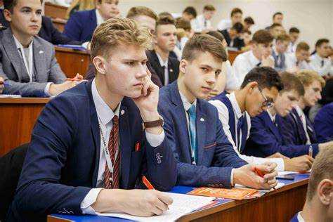 Как выбрать вуз, принимающий студентов после колледжа