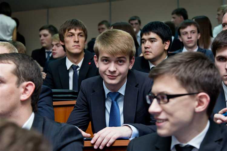 Работа по специальности во время очного обучения: риски и допуски