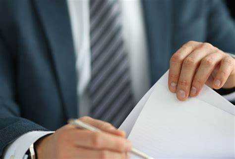 Сколько времени действует дисциплинарное взыскание по закону