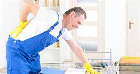 Где должны храниться материалы – в организации или архиве