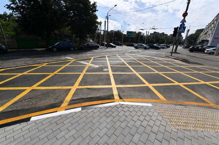 Сколько можно стоять на вафельной разметке Сколько можно стоять на вафельной разметке