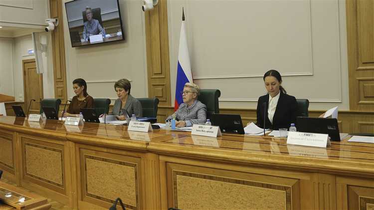 Какие категории сенаторов не связаны с регионами