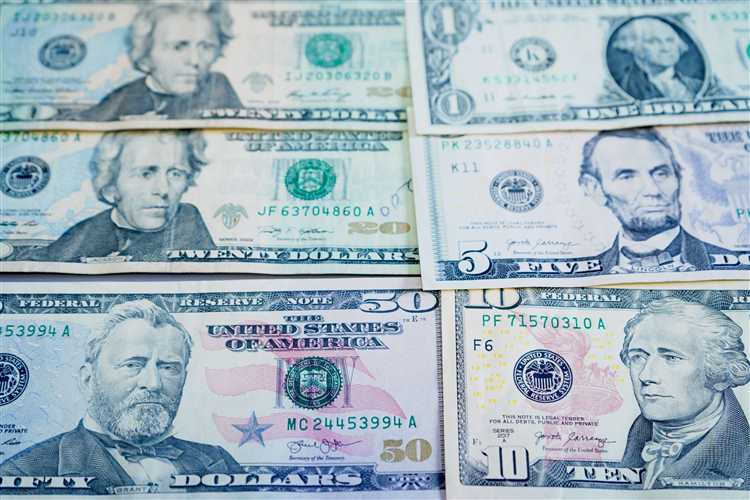 Как менялся курс доллара в 2017 году по отношению к другим валютам