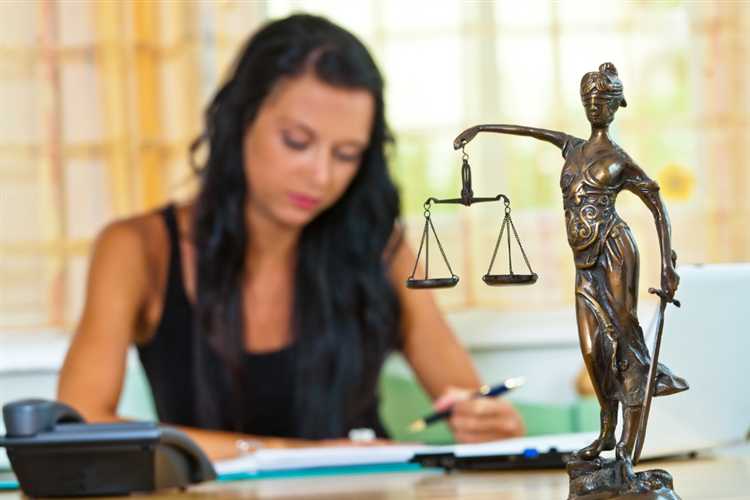 Сколько стоит час работы юриста в москве