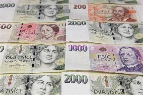 Можно ли было снять валюту в другой стране при наличии счета в РФ